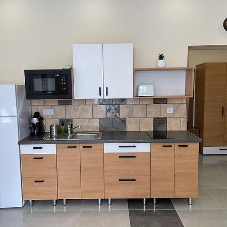Kovács Apartmanház Kiskunhalas Quarto foto