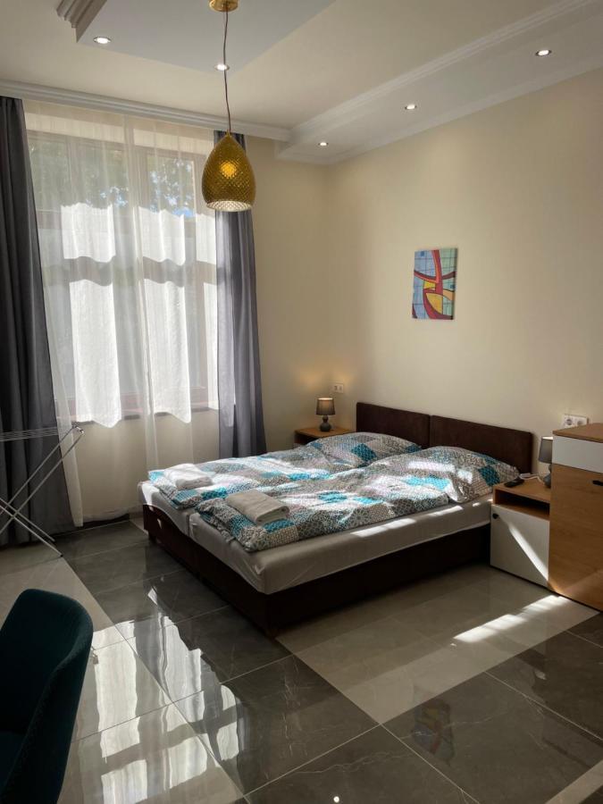 Kovács Apartmanház Kiskunhalas Quarto foto