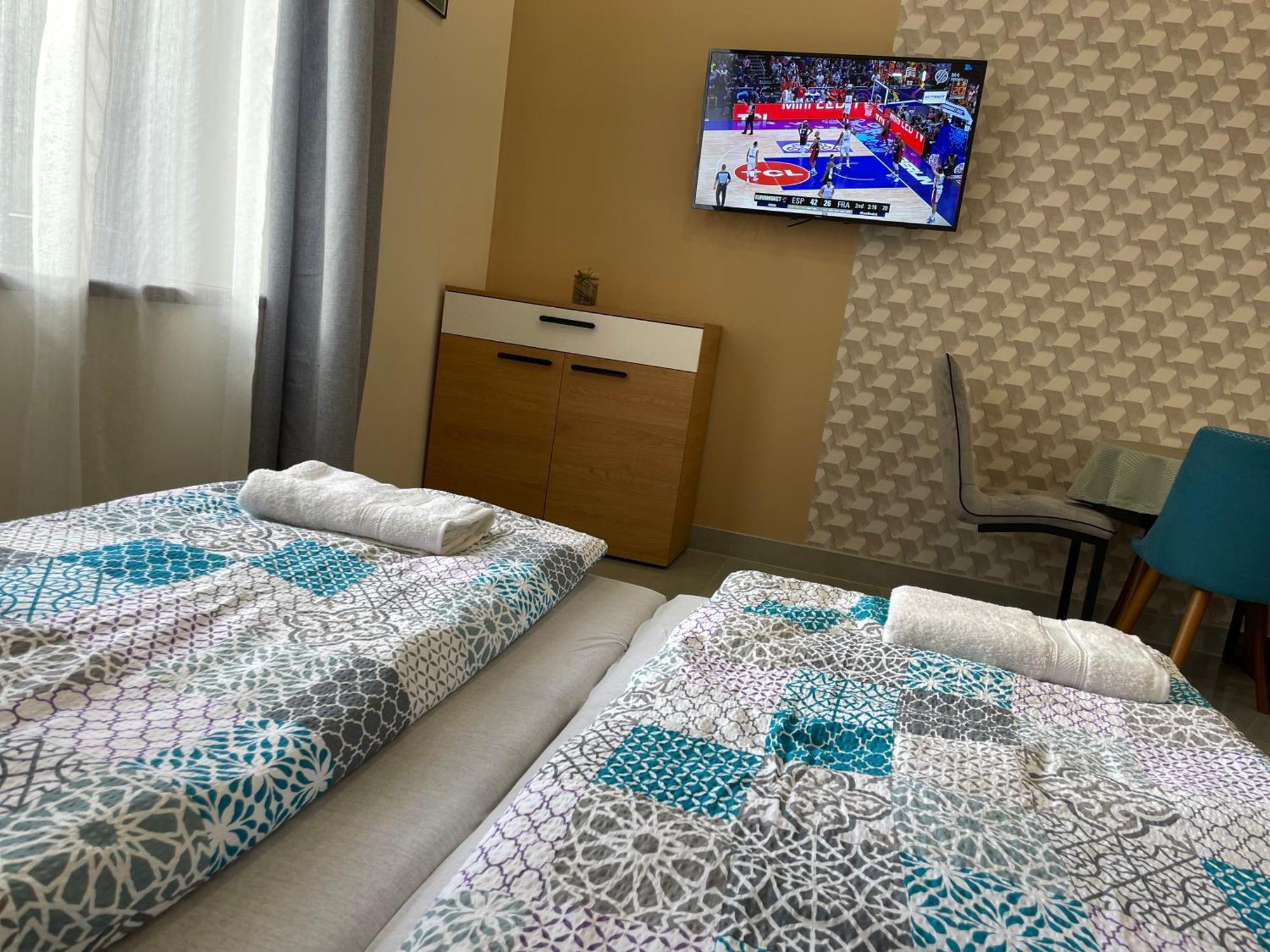 Kovács Apartmanház Kiskunhalas Quarto foto