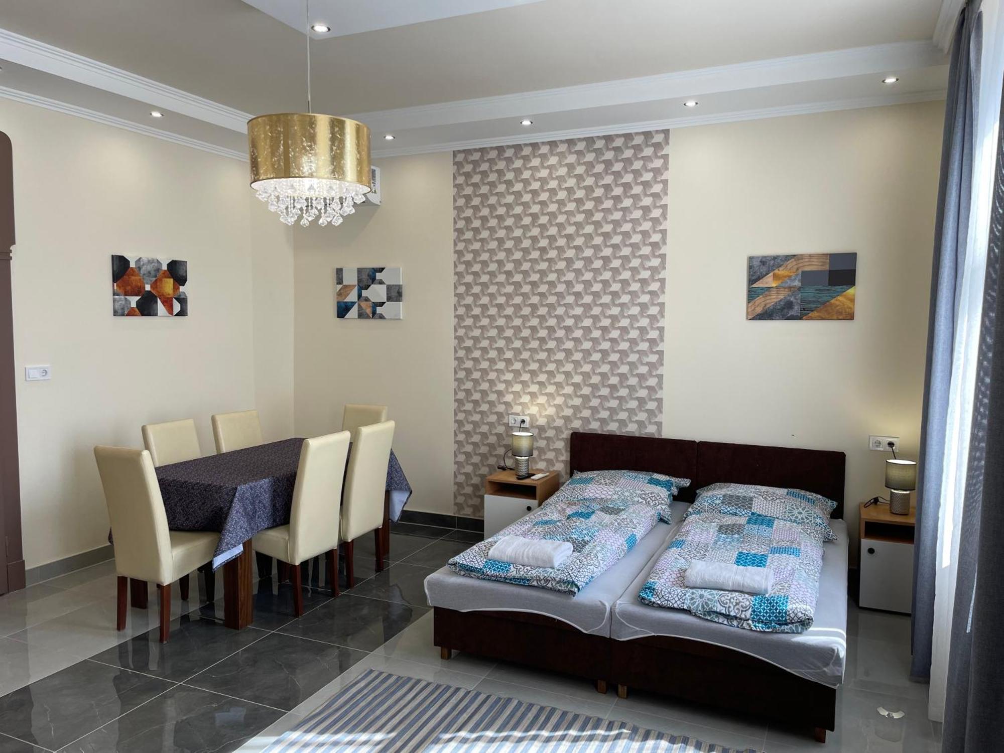 Kovács Apartmanház Kiskunhalas Quarto foto