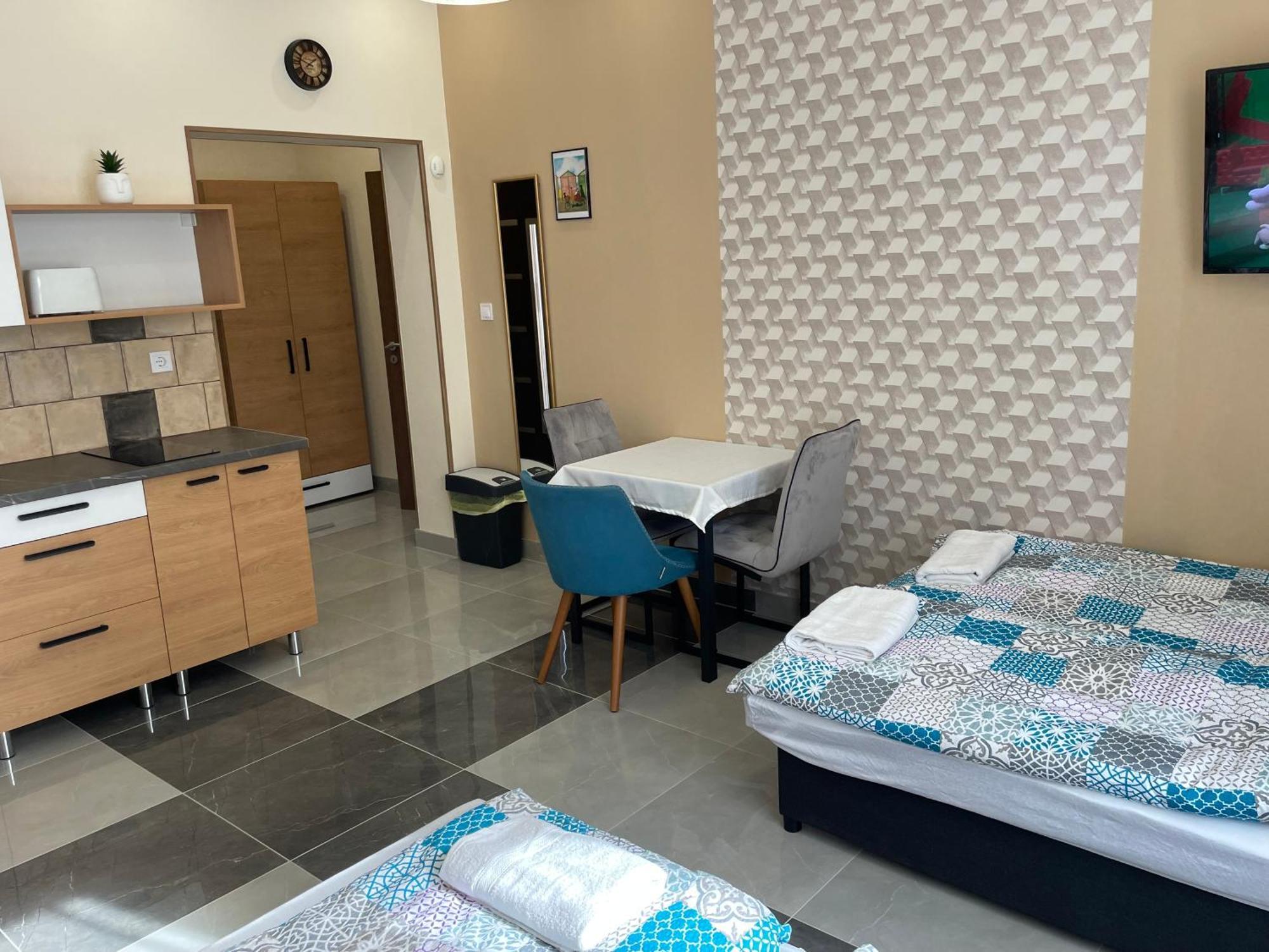 Kovács Apartmanház Kiskunhalas Quarto foto