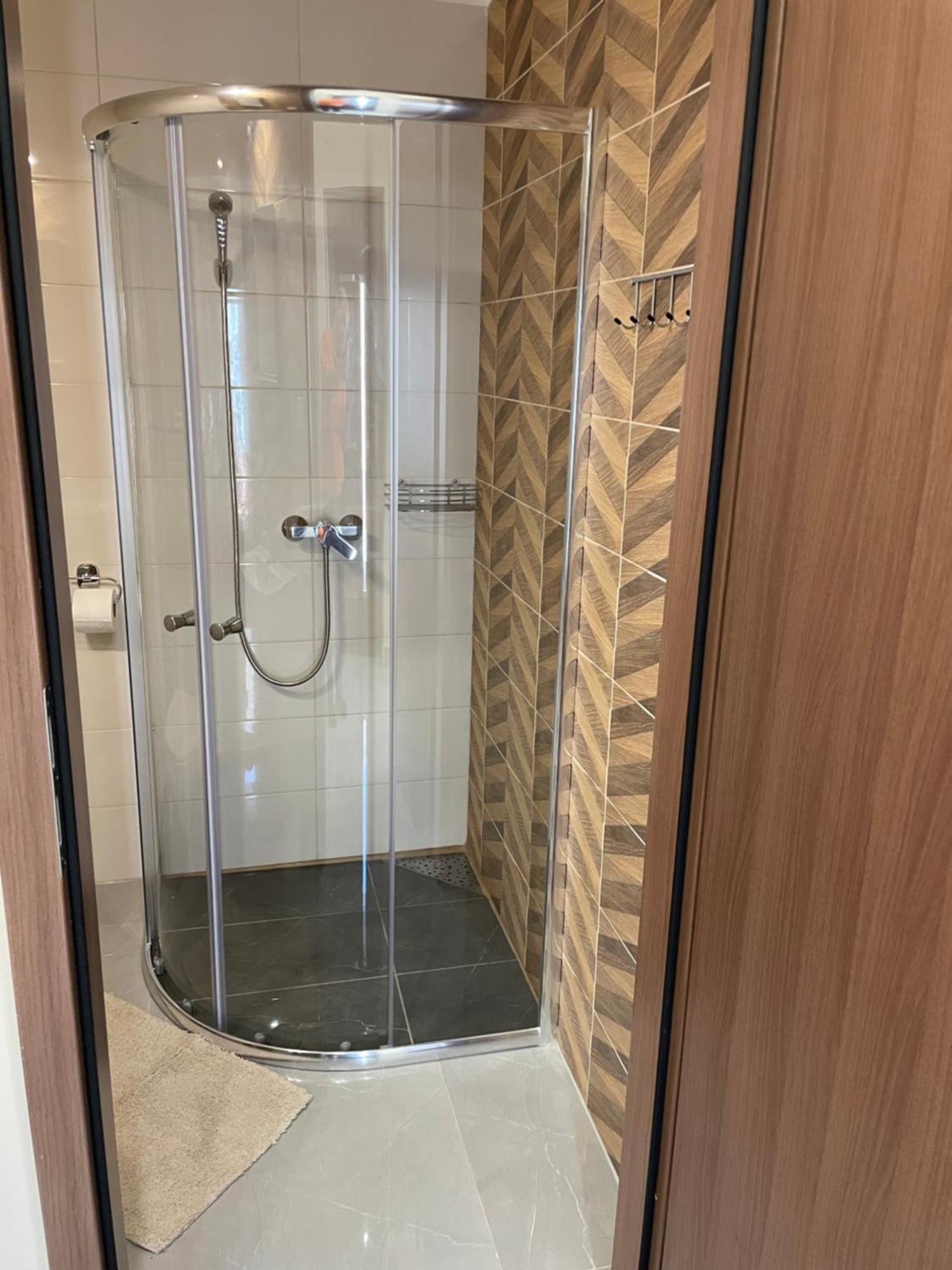 Kovács Apartmanház Kiskunhalas Quarto foto